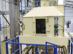 Mechaniczna przeciwprądowa chłodnica pelletu 4
